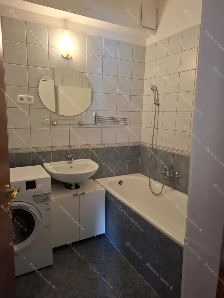 Kiadó albérlet 230000 Ft/hó áron: Budapest, XVIII. kerület  Szent Lőrinc sétány. Mérete: 51 nm, 2 szobás | Alberlet.hu - 6702841