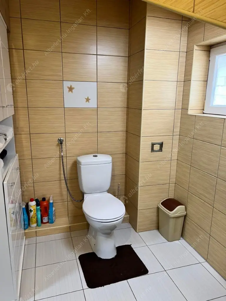 Kiadó albérlet 380000 Ft/hó áron: Budapest, XVIII. kerület  Üllői  út . Mérete: 80 nm, 3 szobás | Alberlet.hu - 6585651