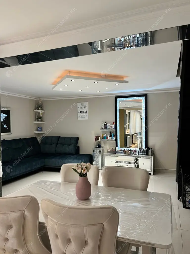 Kiadó albérlet 380000 Ft/hó áron: Budapest, XVIII. kerület  Üllői  út . Mérete: 80 nm, 3 szobás | Alberlet.hu - 6595291