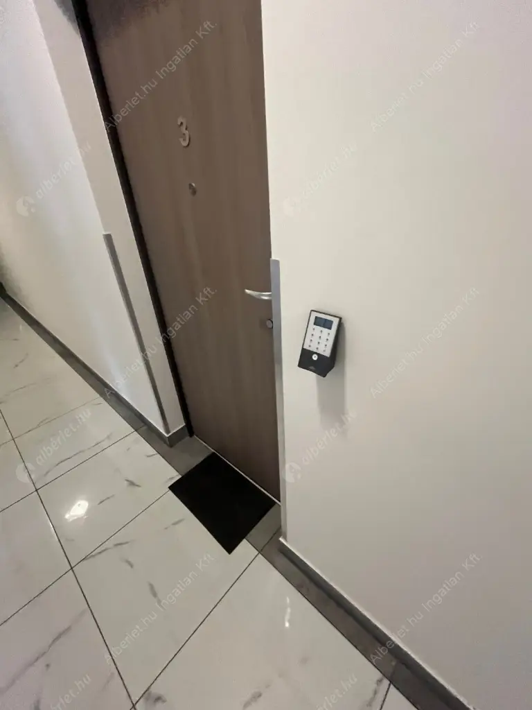 Kiadó albérlet 210000 Ft/hó áron: Budapest, XVIII. kerület  Üllői út. Mérete: 25 nm, 1 szobás | Alberlet.hu - 6517887