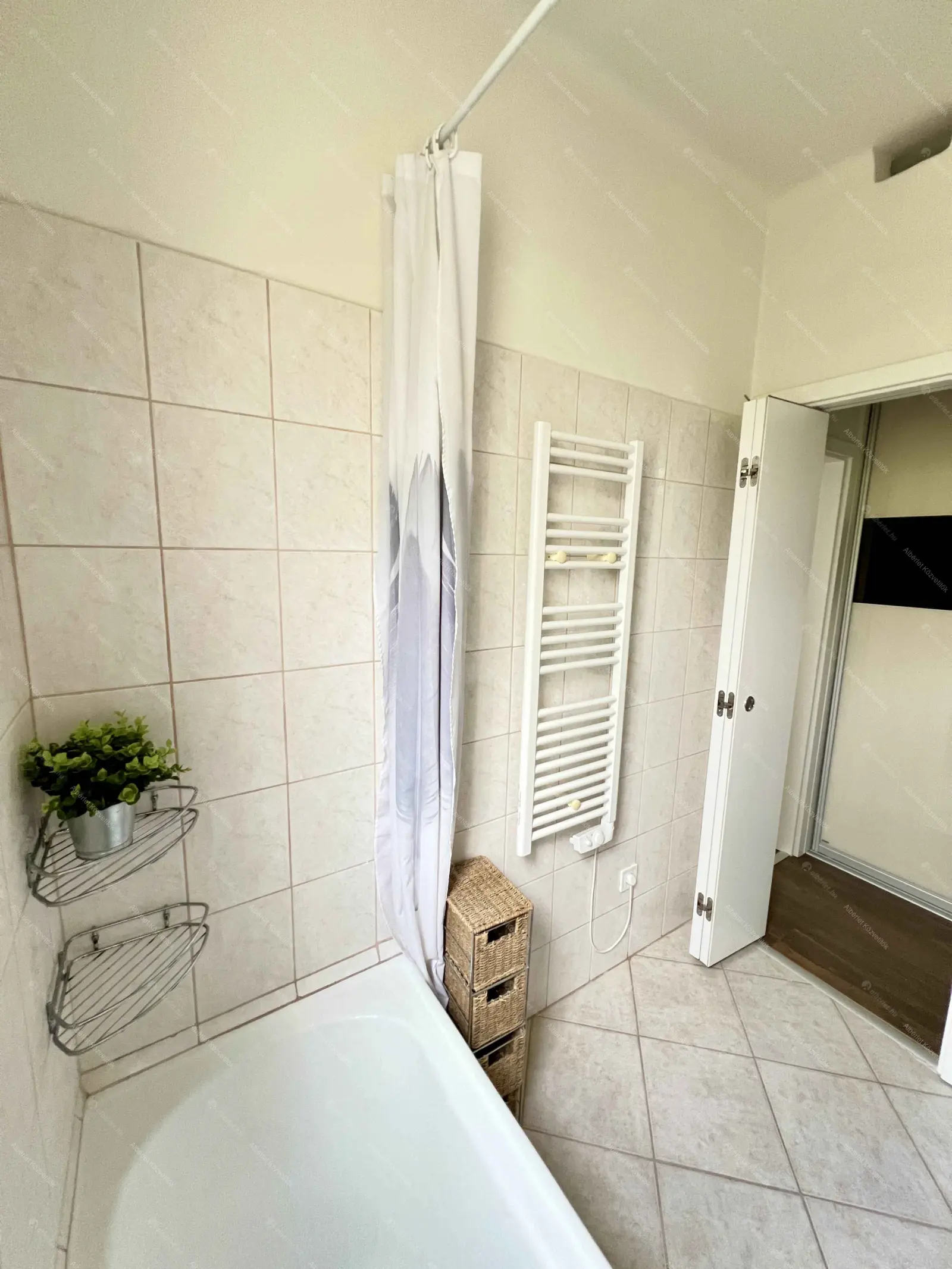 Kiadó albérlet 215000 Ft/hó áron: Budapest, XVIII. kerület  Vikár Béla utca. Mérete: 52 nm, 2 szobás | Alberlet.hu - 6678908