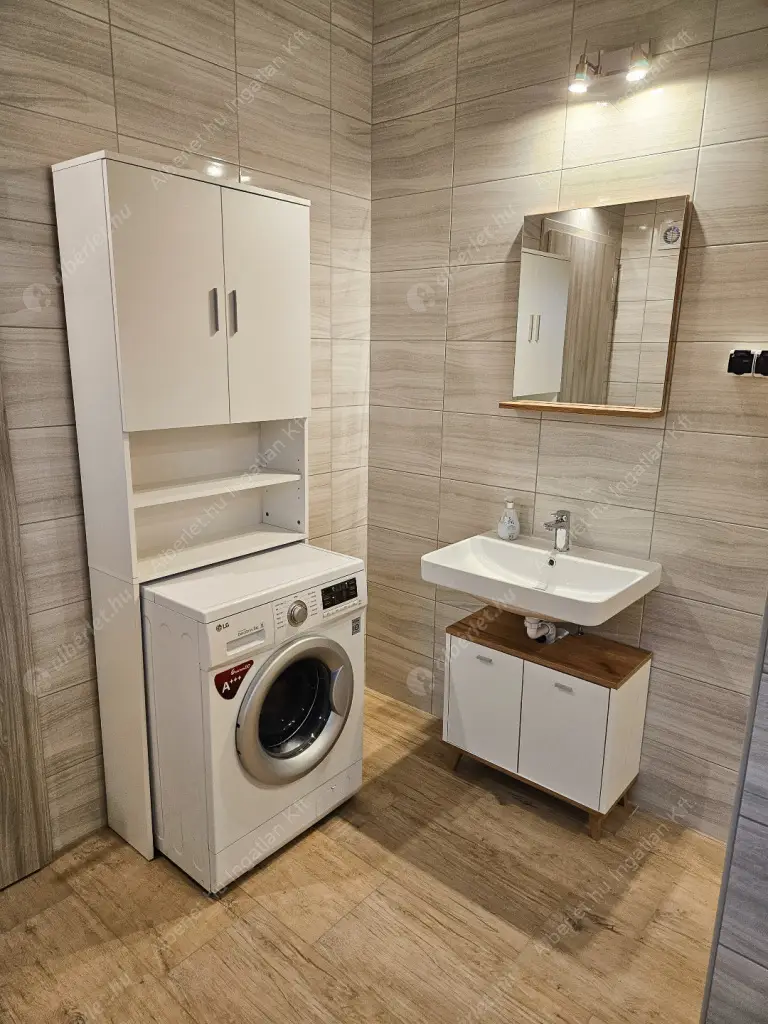 Kiadó albérlet 260000 Ft/hó áron: Budapest, XVIII. kerület  Zsolt utca. Mérete: 50 nm, 1 szobás | Alberlet.hu - 6628448