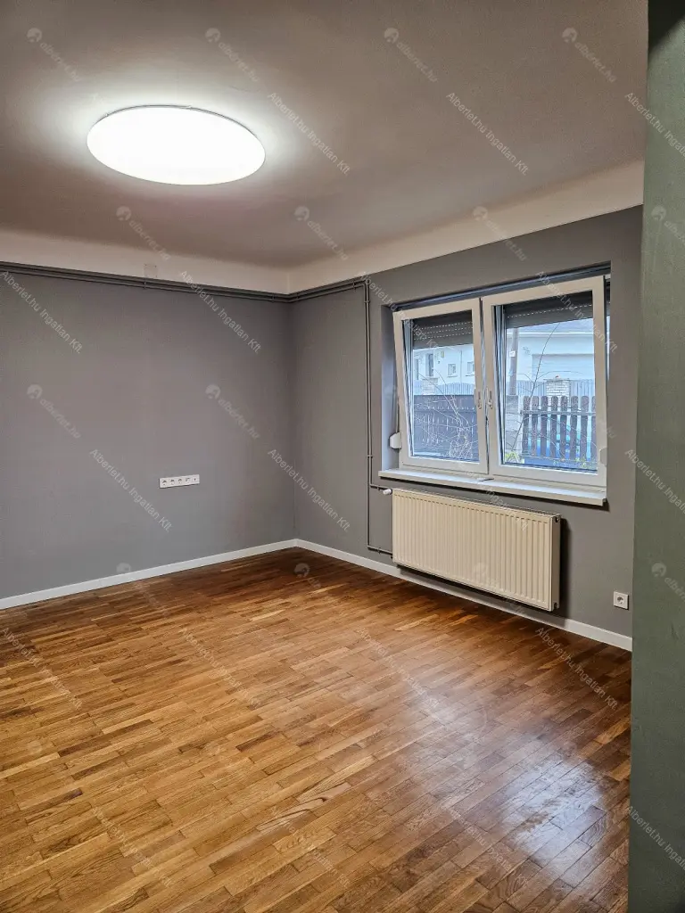 Kiadó albérlet 260000 Ft/hó áron: Budapest, XVIII. kerület  Zsolt utca. Mérete: 50 nm, 1 szobás | Alberlet.hu - 6669116