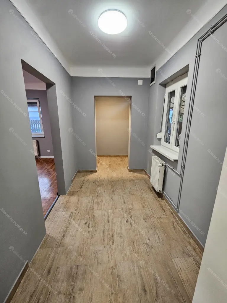 Kiadó albérlet 260000 Ft/hó áron: Budapest, XVIII. kerület  Zsolt utca. Mérete: 50 nm, 1 szobás | Alberlet.hu - 6669120