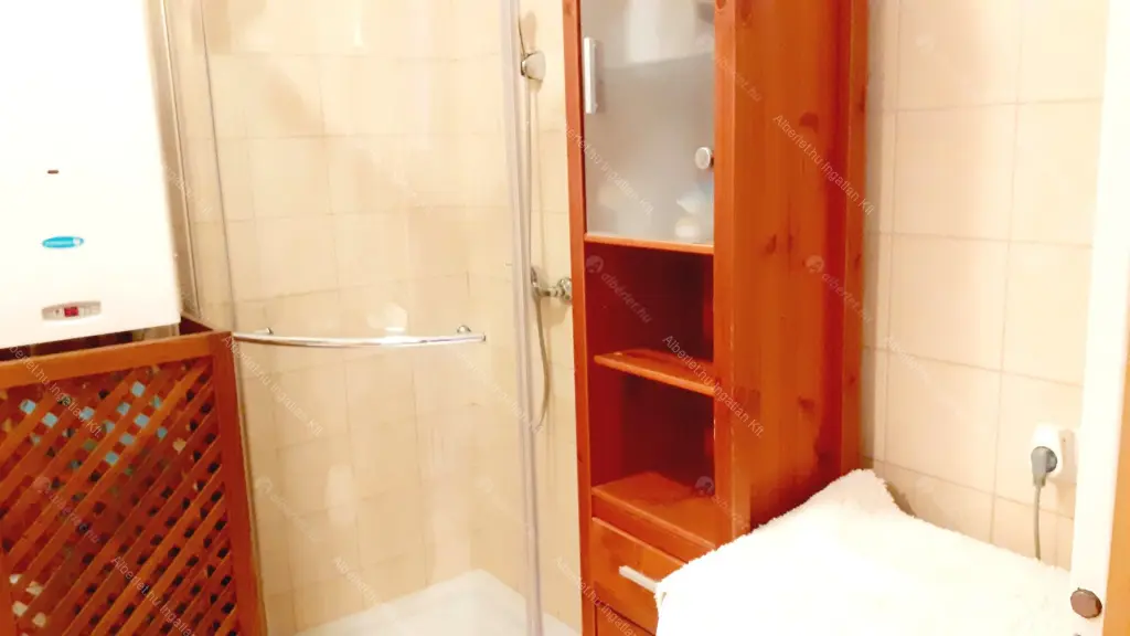 Kiadó albérlet 230000 Ft/hó áron: Budapest, XX. kerület  Alsó határút határút. Mérete: 48 nm, 2 szobás | Alberlet.hu - 6678286