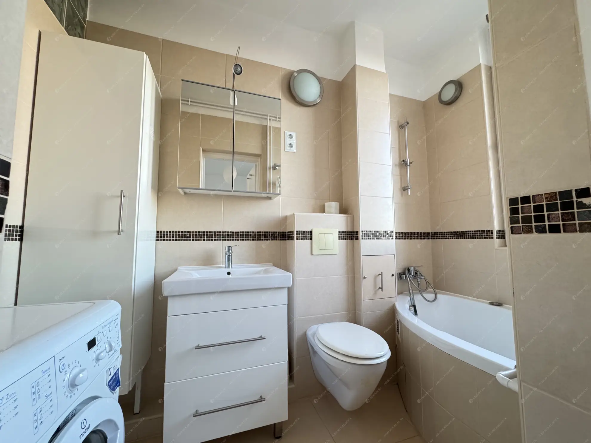 Kiadó albérlet 200000 Ft/hó áron: Budapest, XX. kerület  Attila utca. Mérete: 55 nm, 2 szobás | Alberlet.hu - 6609628