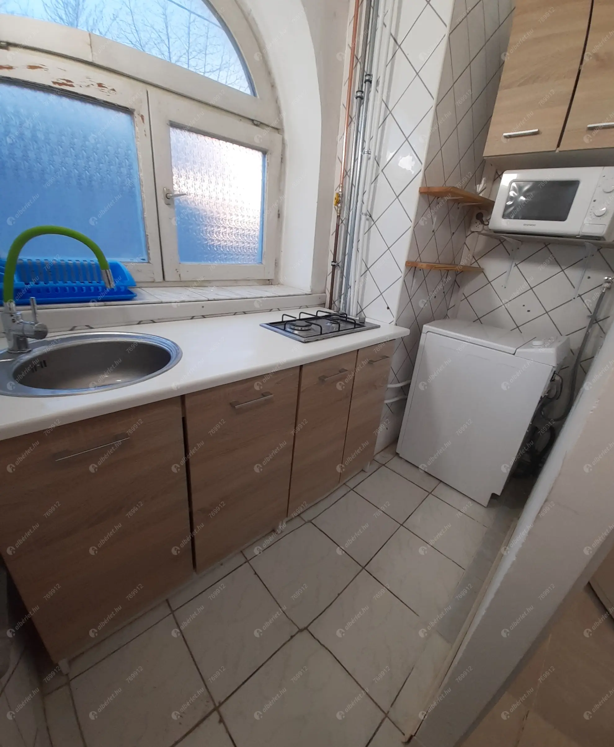 Kiadó albérlet 100000 Ft/hó áron: Budapest, XX. kerület  Bessenyei utca. Mérete: 12 nm, 1 szobás | Alberlet.hu - 6577235