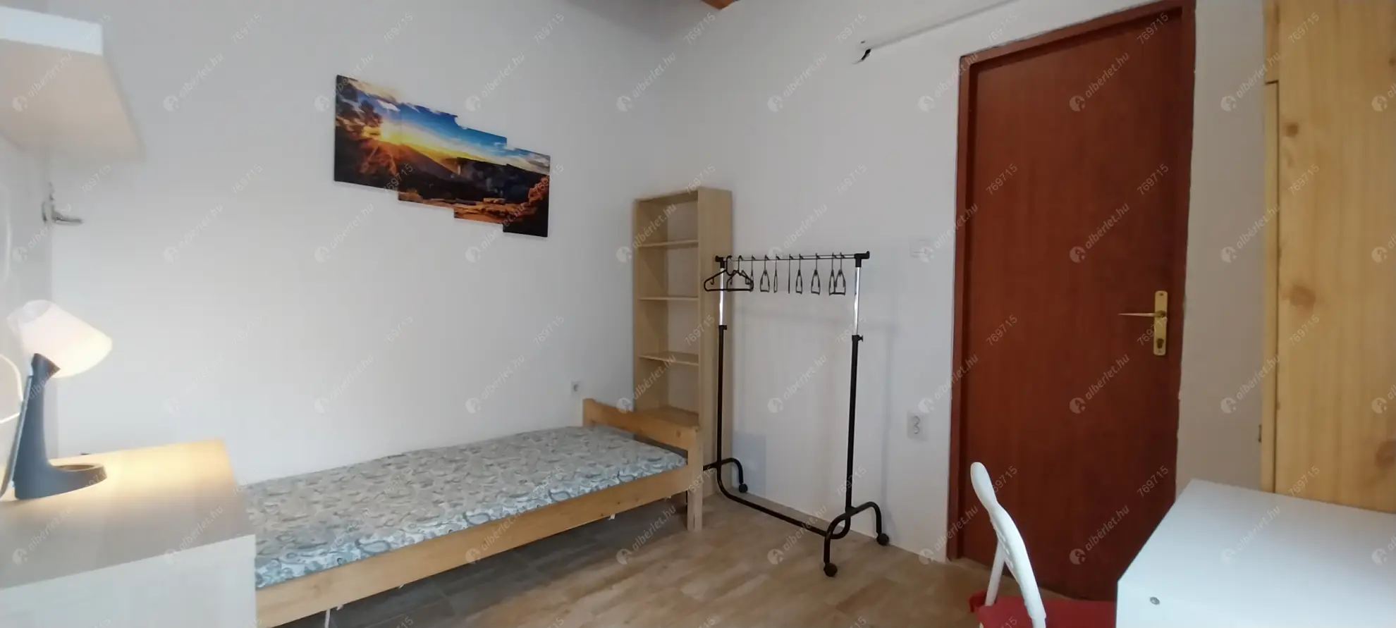 Kiadó albérlet 105000 Ft/hó áron: Budapest, XX. kerület  Bessenyei utca. Mérete: 14 nm, 1 szobás | Alberlet.hu - 6559543