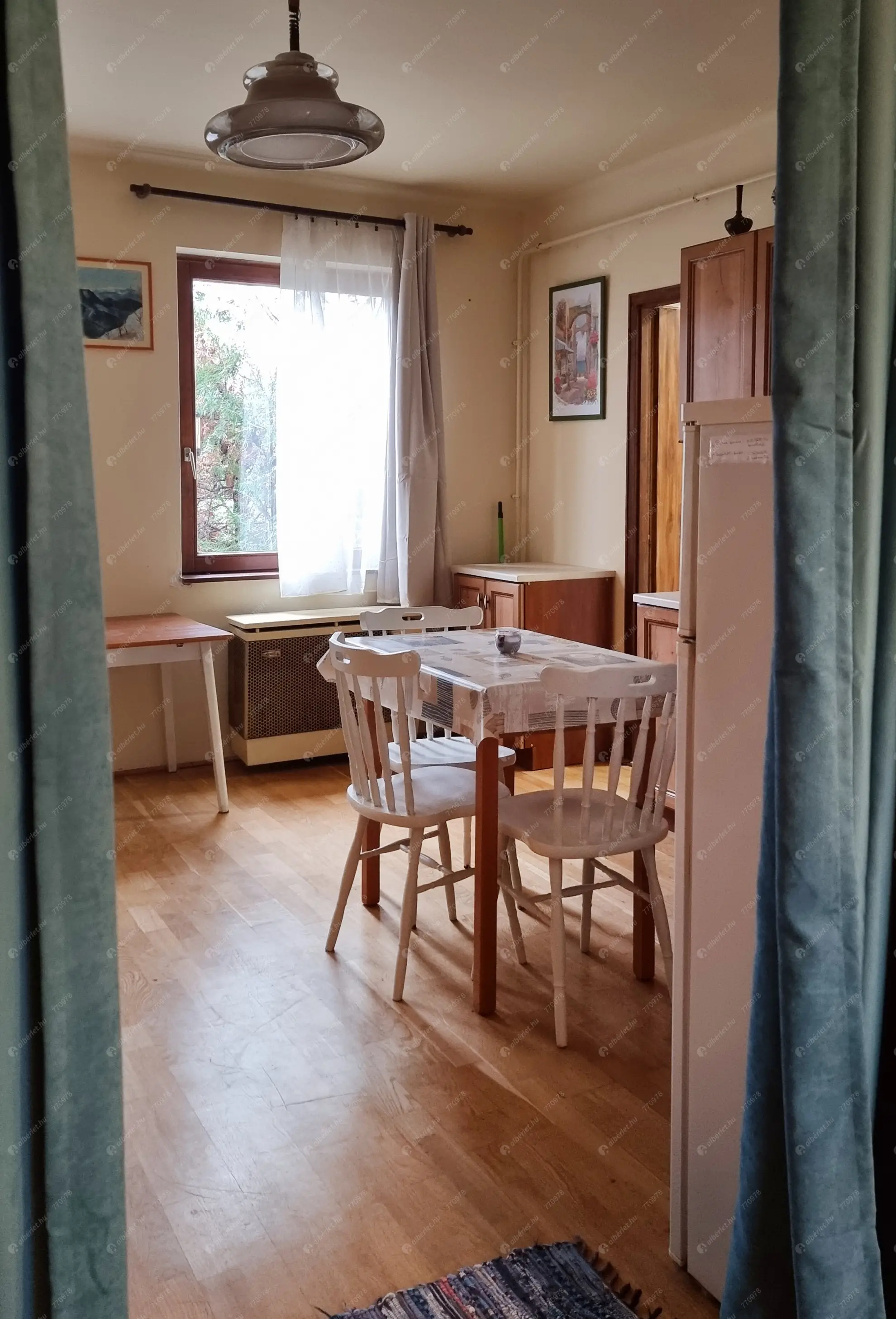 Kiadó albérlet 195000 Ft/hó áron: Budapest, XX. kerület  Károly utca. Mérete: 40 nm, 1 szobás | Alberlet.hu - 6582024