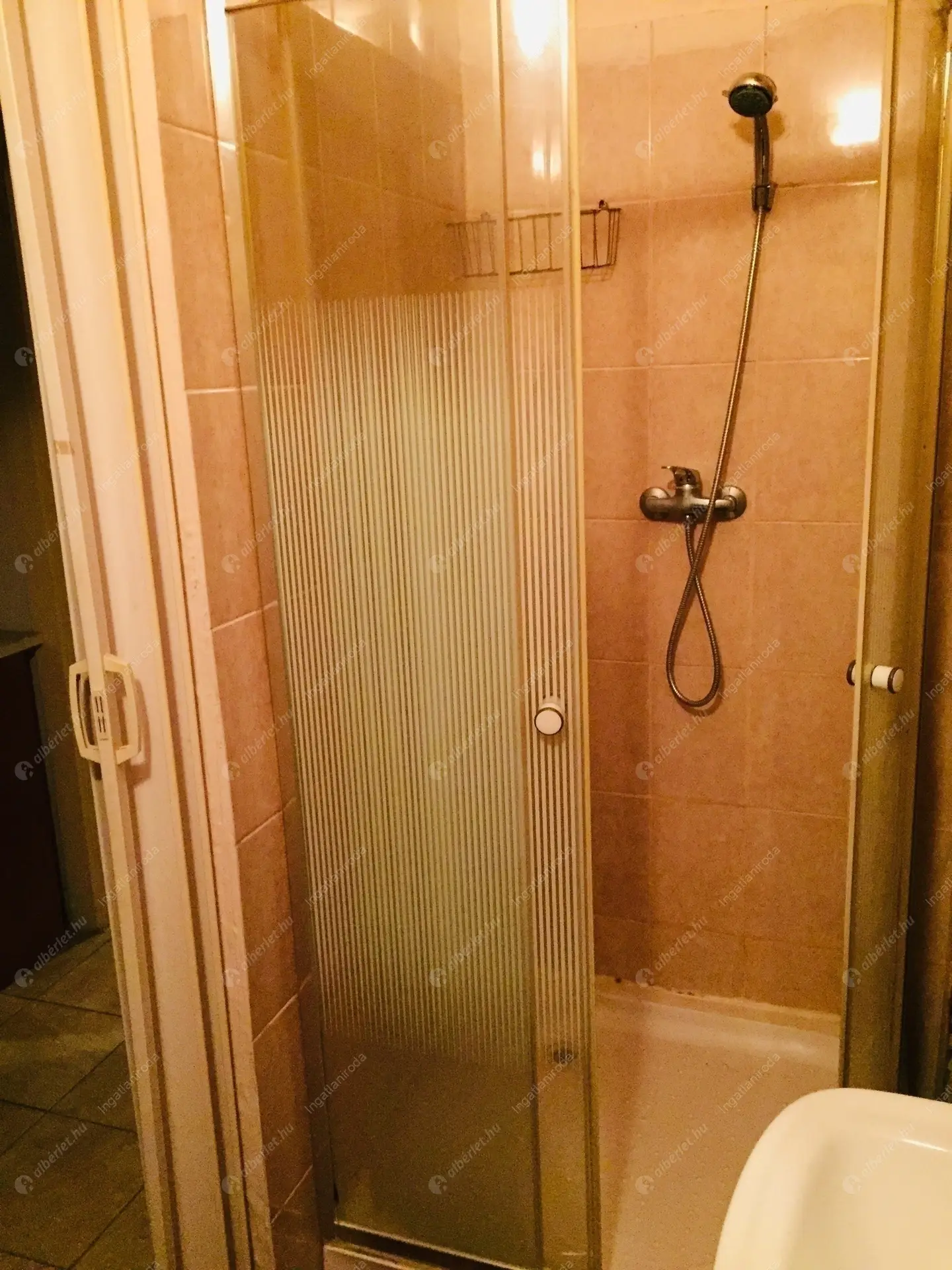 Kiadó albérlet 150000 Ft/hó áron: Budapest, XX. kerület  Nagysándor József utca. Mérete: 36 nm, 1 szobás | Alberlet.hu - 6099406