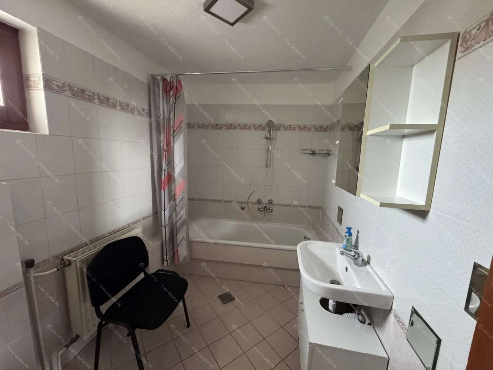 Kiadó albérlet 595000 Ft/hó áron: Budapest, XX. kerület  Üveges utca. Mérete: 140 nm, 4 szobás | Alberlet.hu - 6680822