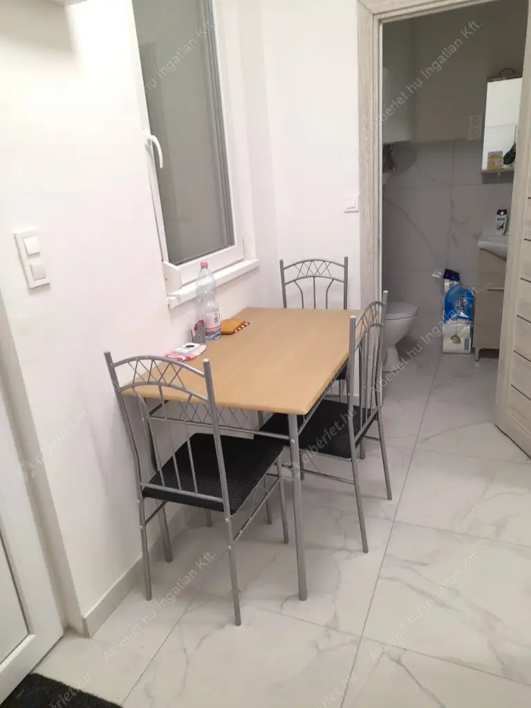 Kiadó albérlet 180000 Ft/hó áron: Budapest, XX. kerület  Virág Benedek utca. Mérete: 36 nm, 1 szobás | Alberlet.hu - 6602697