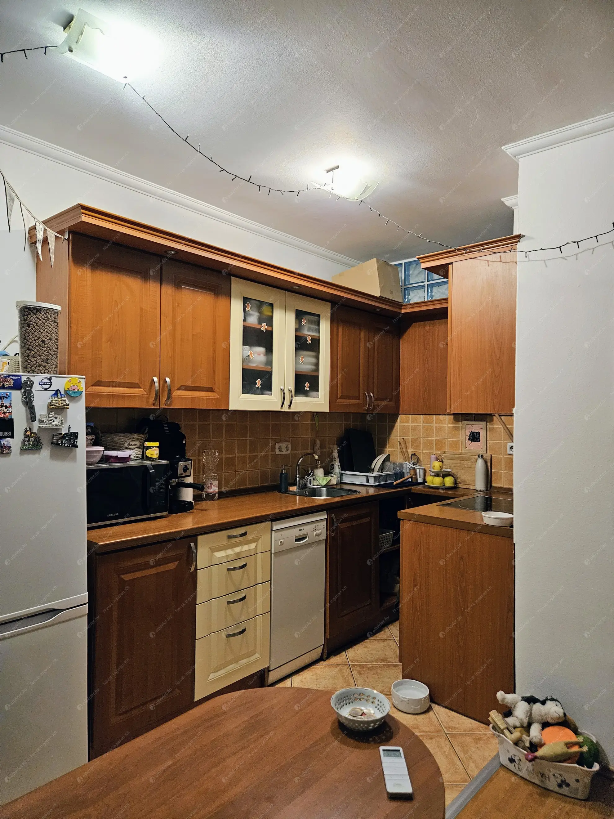 Kiadó albérlet 240000 Ft/hó áron: Budapest, XX. kerület  Vörösmarty utca. Mérete: 42 nm, 2 szobás | Alberlet.hu - 6613281