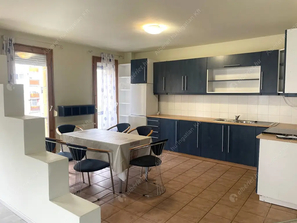 Kiadó albérlet 265000 Ft/hó áron: Budapest, XX. kerület  Vörösmarty utca. Mérete: 85 nm, 3 szobás | Alberlet.hu - 6592420