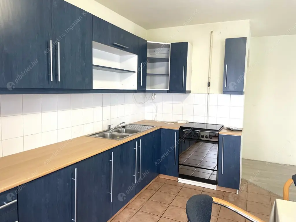 Kiadó albérlet 265000 Ft/hó áron: Budapest, XX. kerület  Vörösmarty utca. Mérete: 85 nm, 3 szobás | Alberlet.hu - 6616275