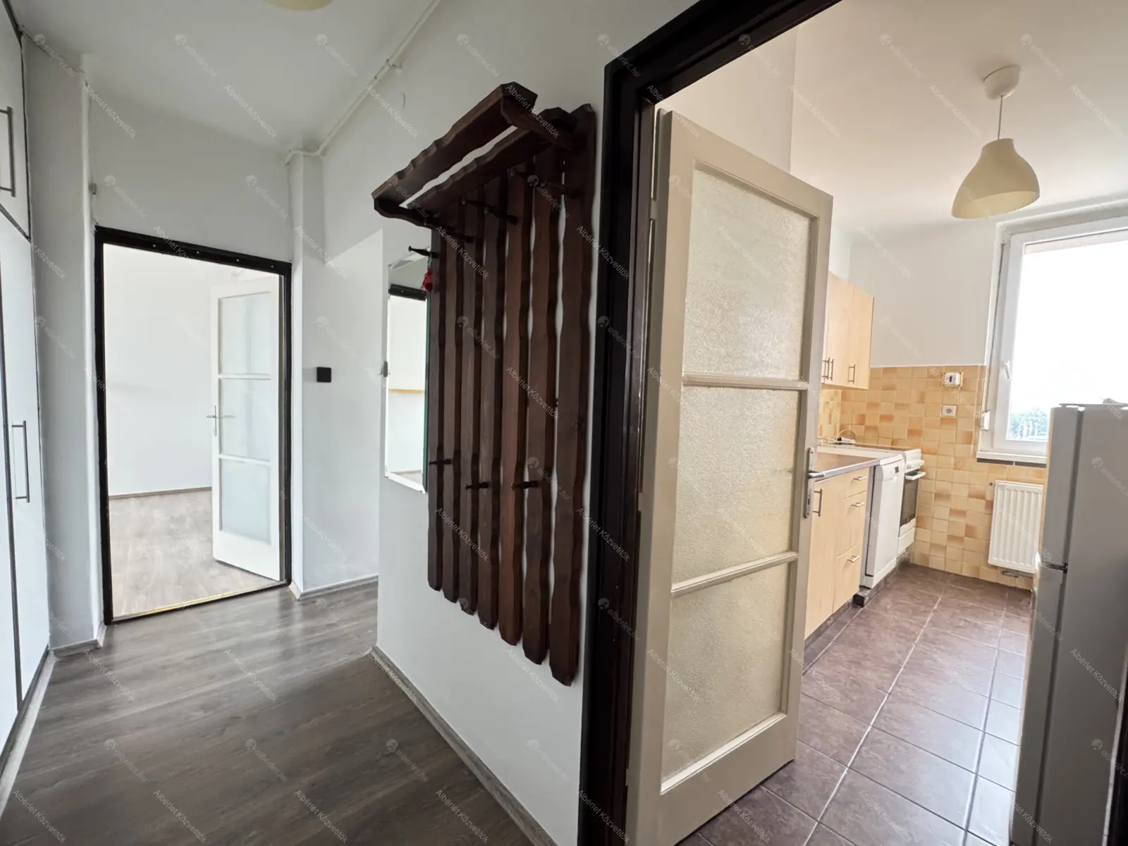 Kiadó albérlet 170000 Ft/hó áron: Budapest, XXI. kerület  Akácfa utca. Mérete: 56 nm, 2 szobás | Alberlet.hu - 6665836