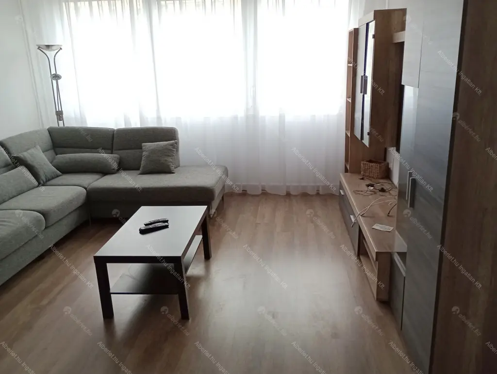 Kiadó albérlet 230000 Ft/hó áron: Budapest, XXI. kerület  Árpád utca. Mérete: 47 nm, 2 szobás | Alberlet.hu - 6668848