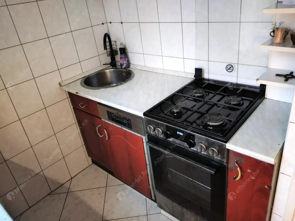 Kiadó albérlet 245000 Ft/hó áron: Budapest, XXI. kerület  Dunadűlő út. Mérete: 60 nm, 2 szobás | Alberlet.hu - 6601525