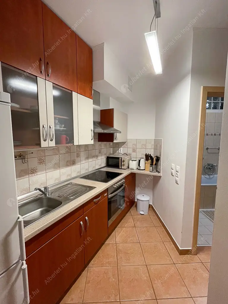Kiadó albérlet 240000 Ft/hó áron: Budapest, XXI. kerület  II. Rákóczi Ferenc út. Mérete: 46 nm, 2 szobás | Alberlet.hu - 6618903