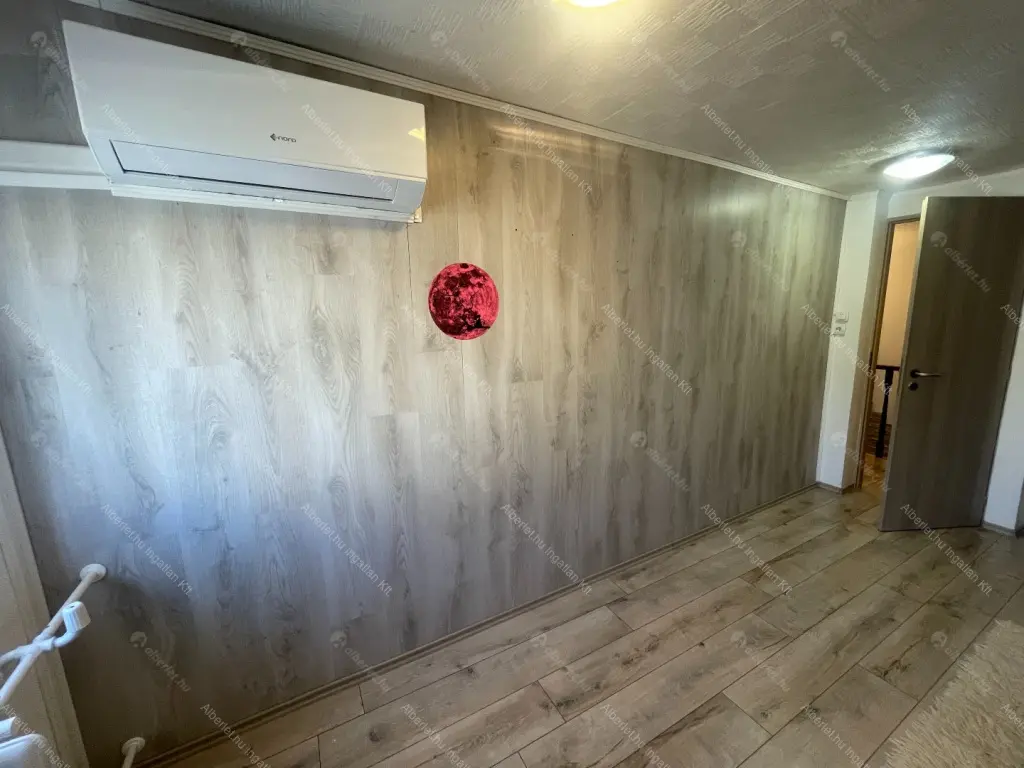 Kiadó albérlet 230000 Ft/hó áron: Budapest, XXI. kerület  Ív utca. Mérete: 60 nm, 2 szobás | Alberlet.hu - 6669180