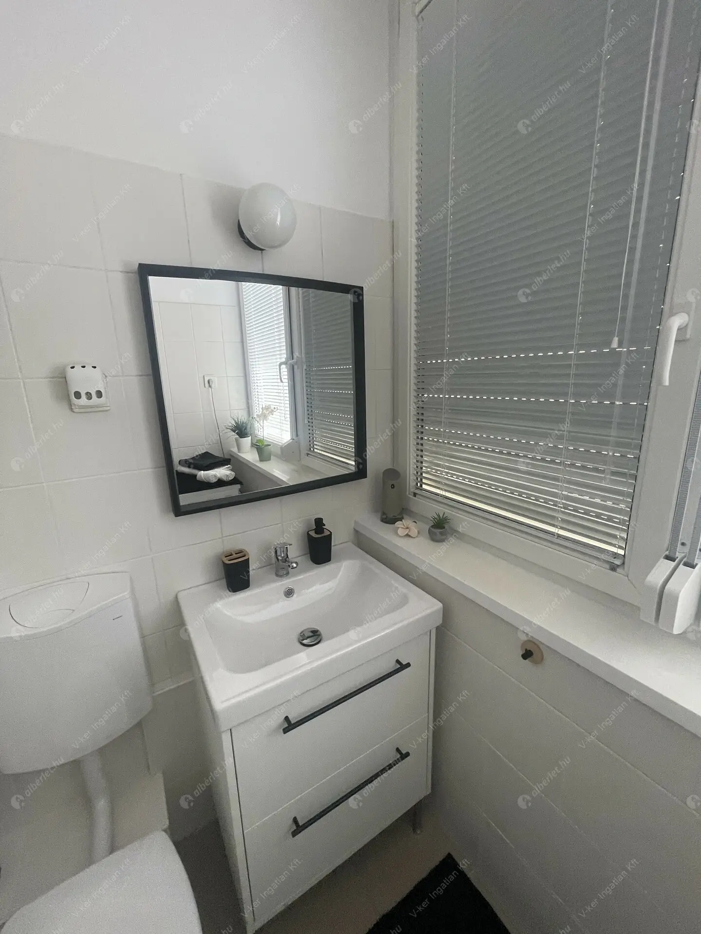 Kiadó albérlet 210000 Ft/hó áron: Budapest, XXI. kerület  Kiss János altábornagy utca. Mérete: 34 nm, 1 szobás | Alberlet.hu - 6448133