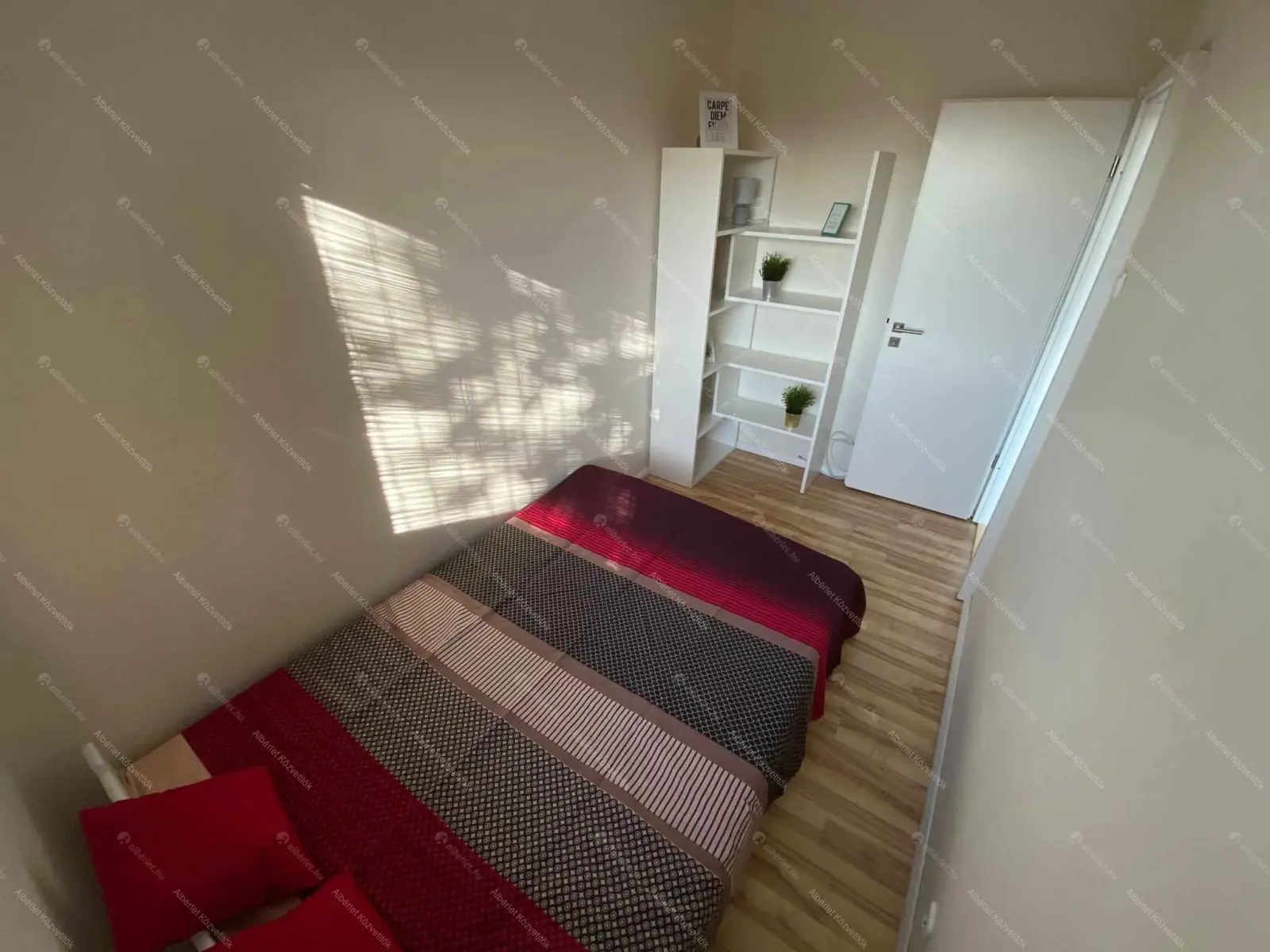 Kiadó albérlet 180000 Ft/hó áron: Budapest, XXI. kerület  Kossuth Lajos utca. Mérete: 34 nm, 1 szobás | Alberlet.hu - 6703196