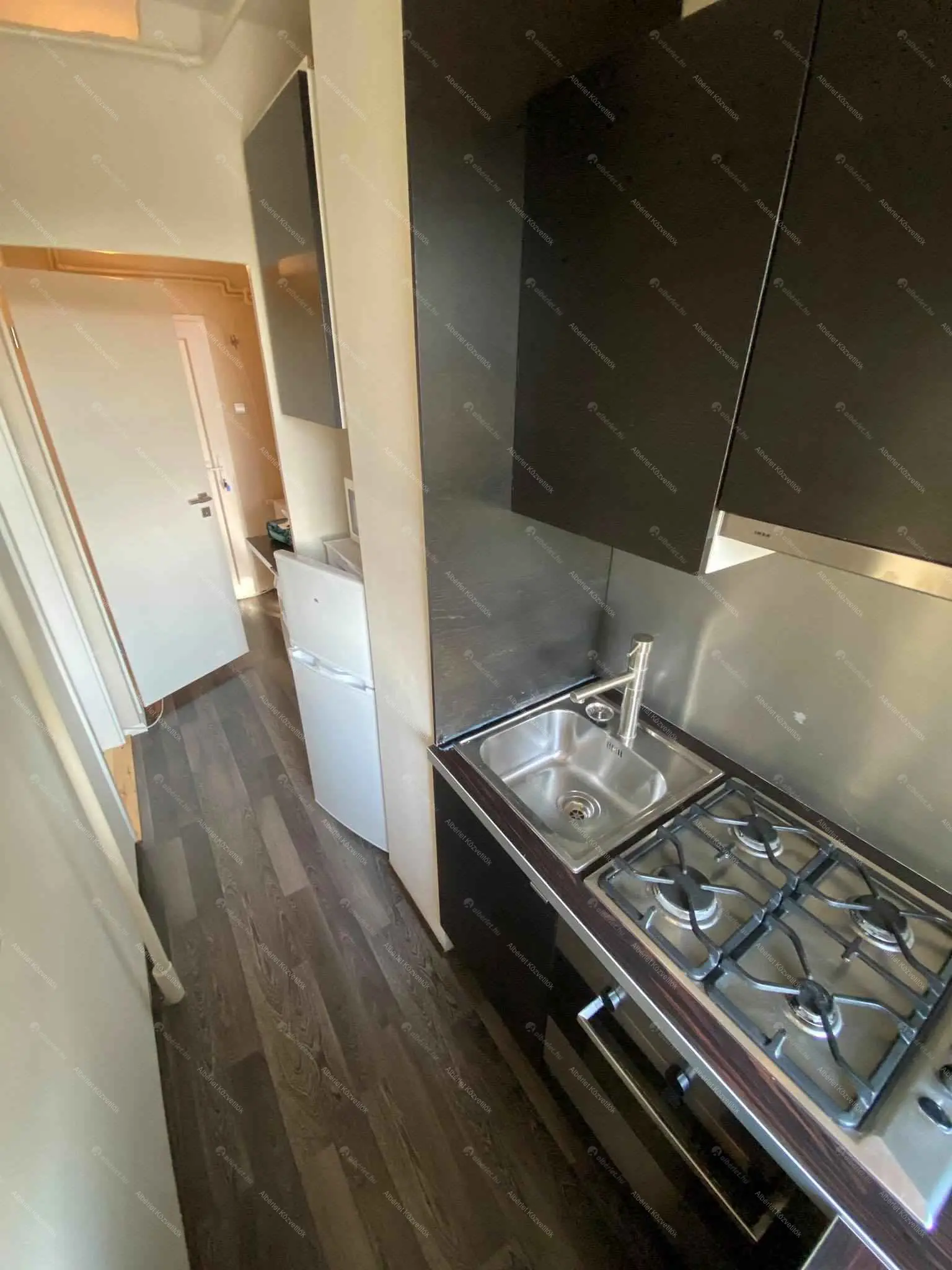 Kiadó albérlet 180000 Ft/hó áron: Budapest, XXI. kerület  Kossuth Lajos utca. Mérete: 34 nm, 1 szobás | Alberlet.hu - 6703199