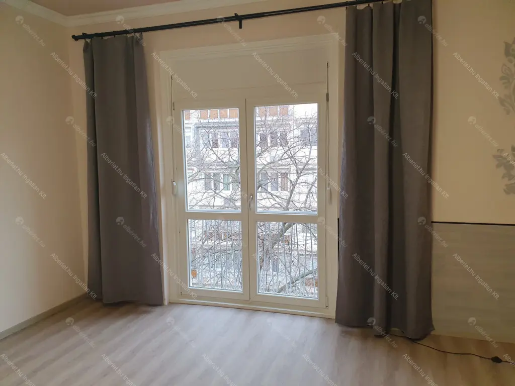 Kiadó albérlet 180000 Ft/hó áron: Budapest, XXI. kerület  Kossuth Lajos utca. Mérete: 36 nm, 1 szobás | Alberlet.hu - 6654258