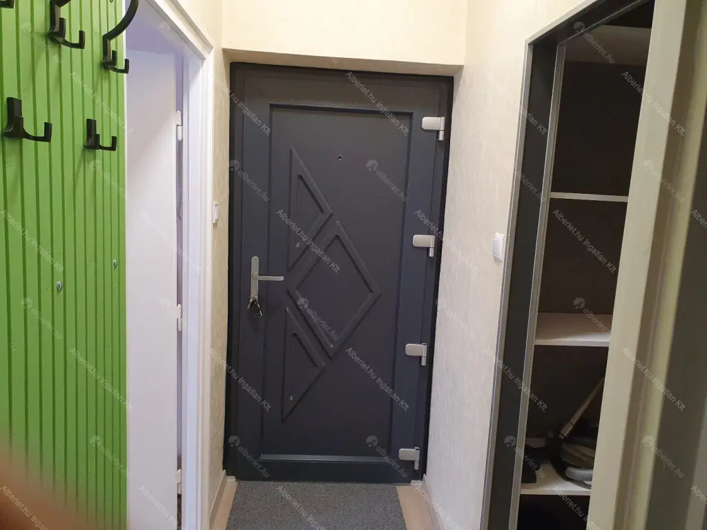 Kiadó albérlet 180000 Ft/hó áron: Budapest, XXI. kerület  Kossuth Lajos utca. Mérete: 36 nm, 1 szobás | Alberlet.hu - 6654268