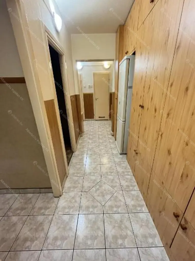 Kiadó albérlet 190000 Ft/hó áron: Budapest, XXI. kerület  Kossuth Lajos utca. Mérete: 53 nm, 2 szobás | Alberlet.hu - 6698543