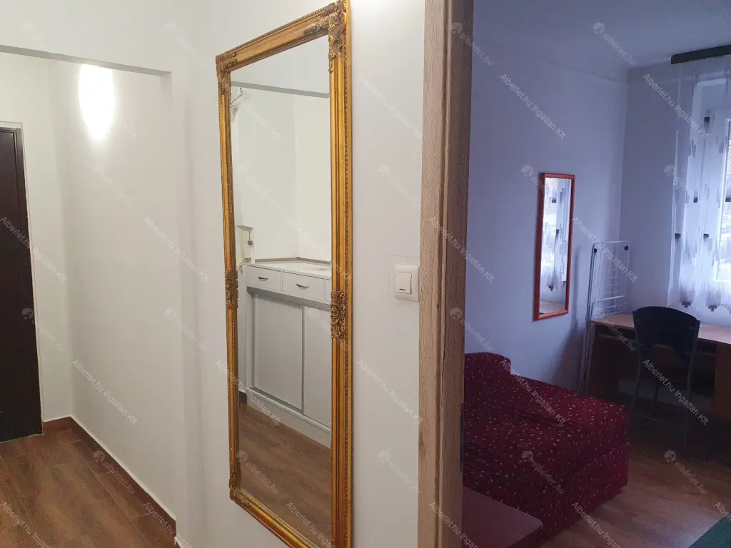 Kiadó albérlet 320000 Ft/hó áron: Budapest, XXI. kerület  Kossuth Lajos utca. Mérete: 75 nm, 3 szobás | Alberlet.hu - 6657088