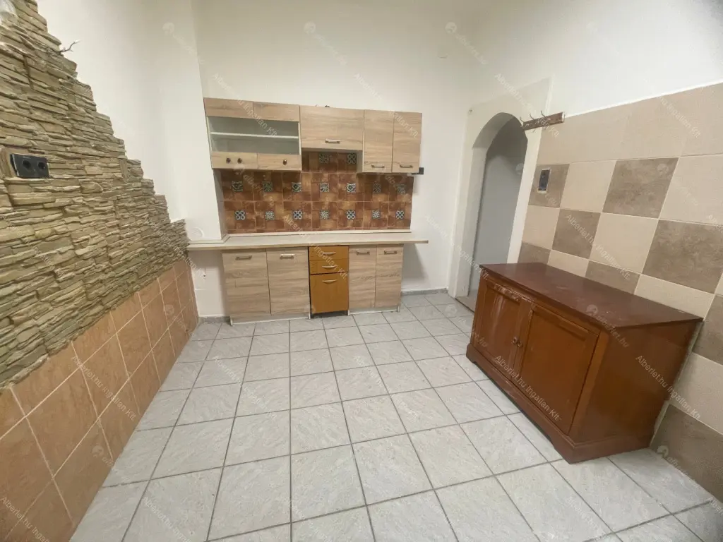 Kiadó albérlet 180000 Ft/hó áron: Budapest, XXI. kerület  Posztógyár köz. Mérete: 42 nm, 1 szobás | Alberlet.hu - 6651555