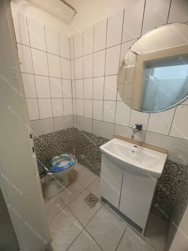 Kiadó albérlet 180000 Ft/hó áron: Budapest, XXI. kerület  Posztógyár köz. Mérete: 42 nm, 1 szobás | Alberlet.hu - 6651566