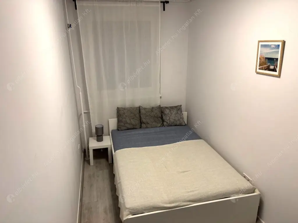 Kiadó albérlet 280000 Ft/hó áron: Budapest, XXI. kerület  Rákóczi Ferenc (II.) út. Mérete: 56 nm, 3 szobás | Alberlet.hu - 6589795