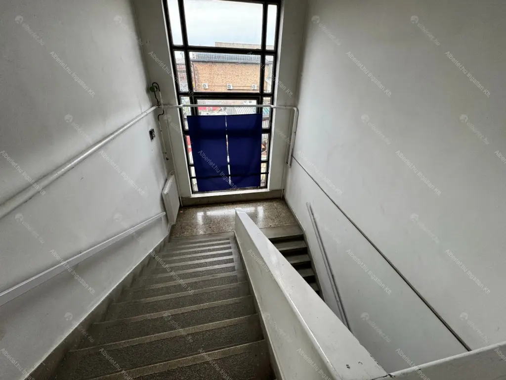 Kiadó albérlet 6500000 Ft/hó áron: Budapest, XXI. kerület  Rézmű utca. Mérete: 4000 nm, 20 szobás | Alberlet.hu - 6140012