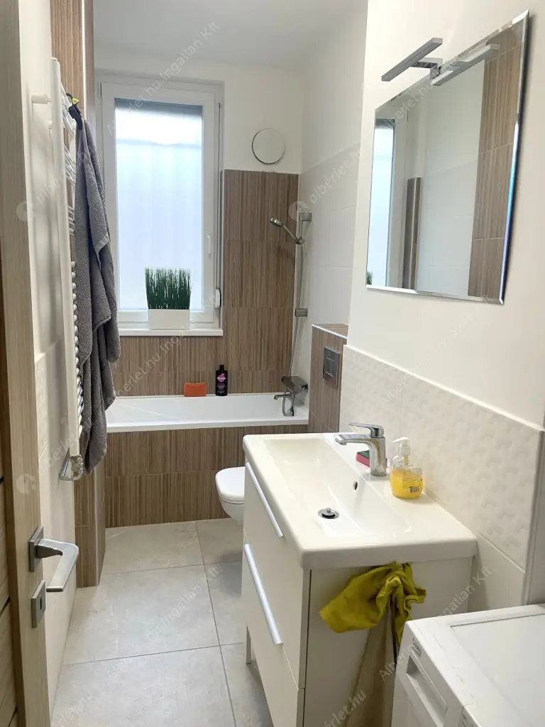 Kiadó albérlet 190000 Ft/hó áron: Budapest, XXI. kerület  Templom utca. Mérete: 38 nm, 1 szobás | Alberlet.hu - 6594883