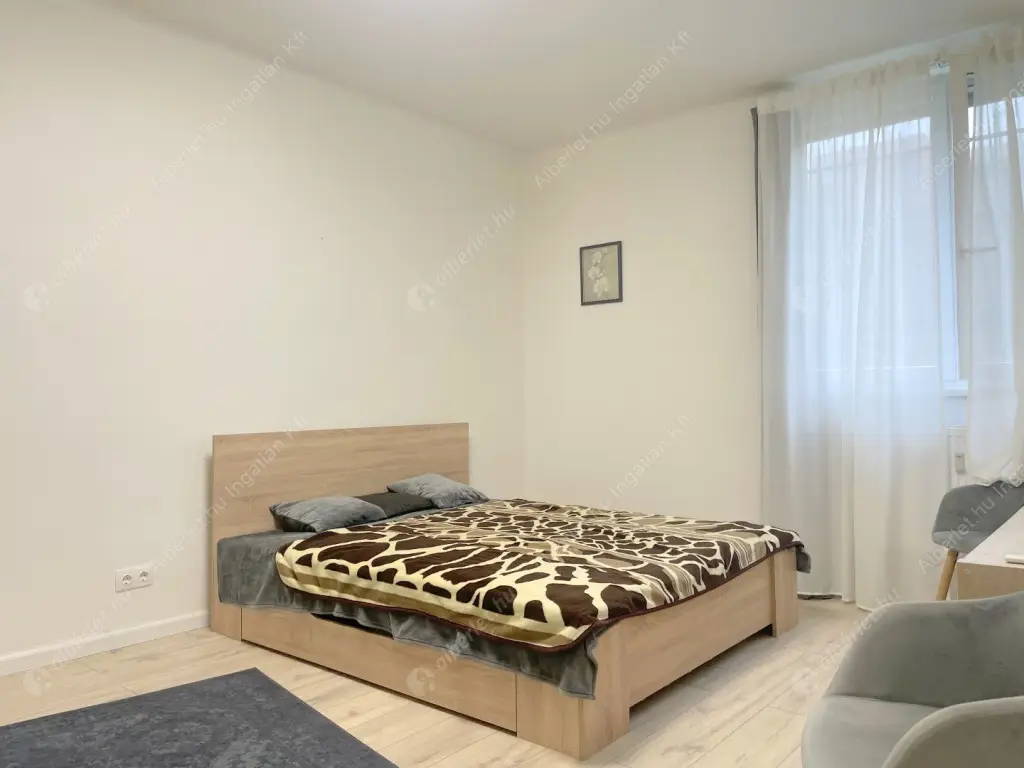 Kiadó albérlet 190000 Ft/hó áron: Budapest, XXI. kerület  Templom utca. Mérete: 50 nm, 1 szobás | Alberlet.hu - 6592403