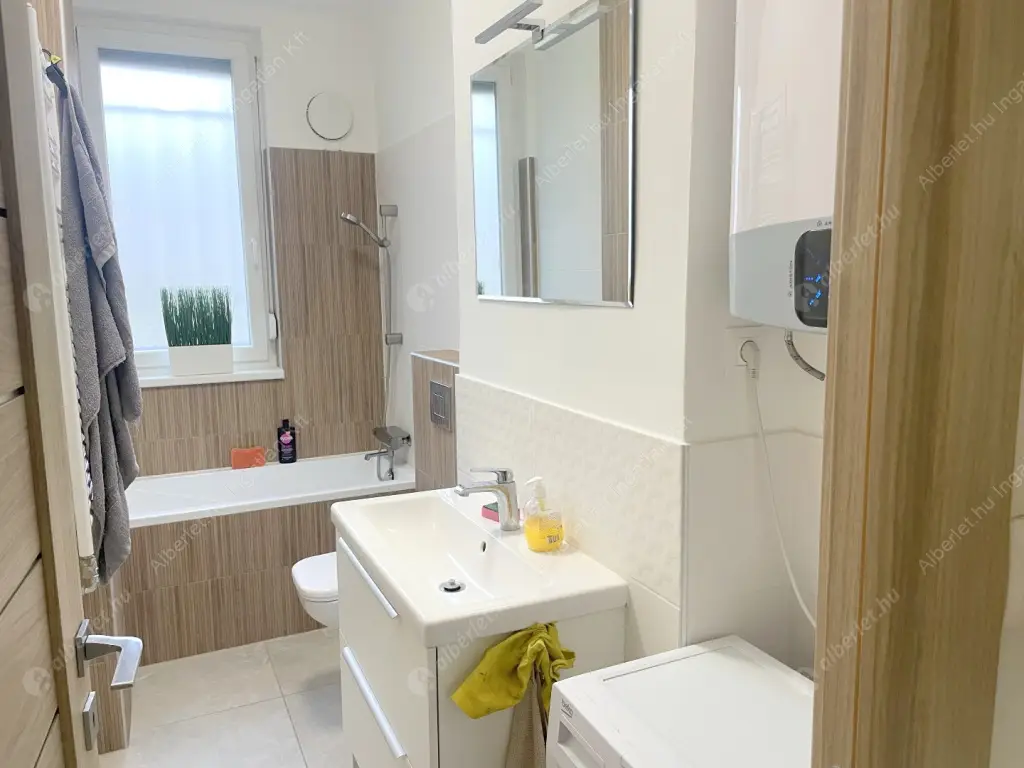 Kiadó albérlet 190000 Ft/hó áron: Budapest, XXI. kerület  Templom utca. Mérete: 50 nm, 1 szobás | Alberlet.hu - 6592411