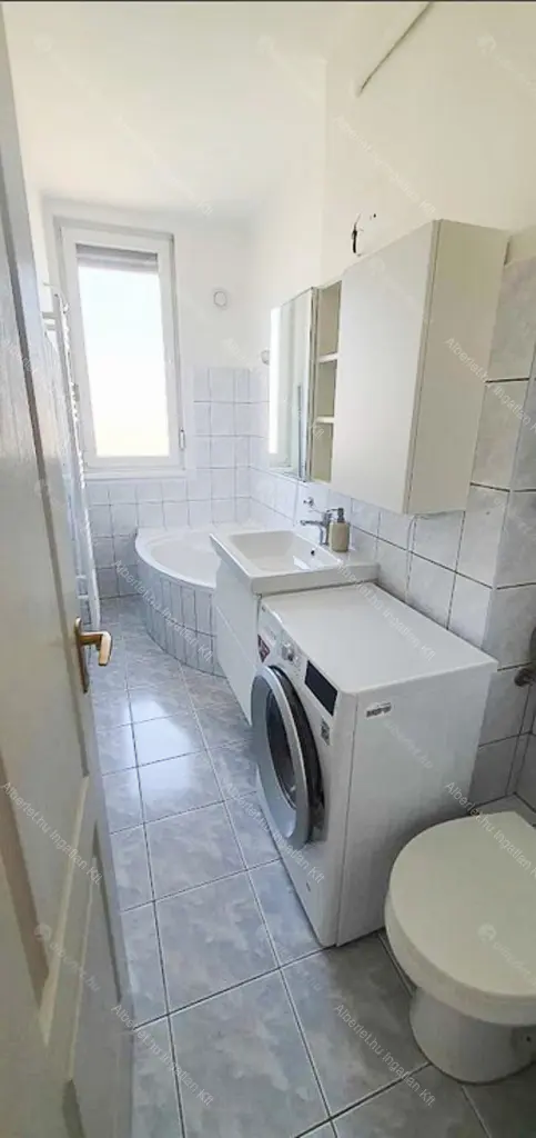 Kiadó albérlet 230000 Ft/hó áron: Budapest, XXI. kerület  Templom utca. Mérete: 50 nm, 2 szobás | Alberlet.hu - 6704024