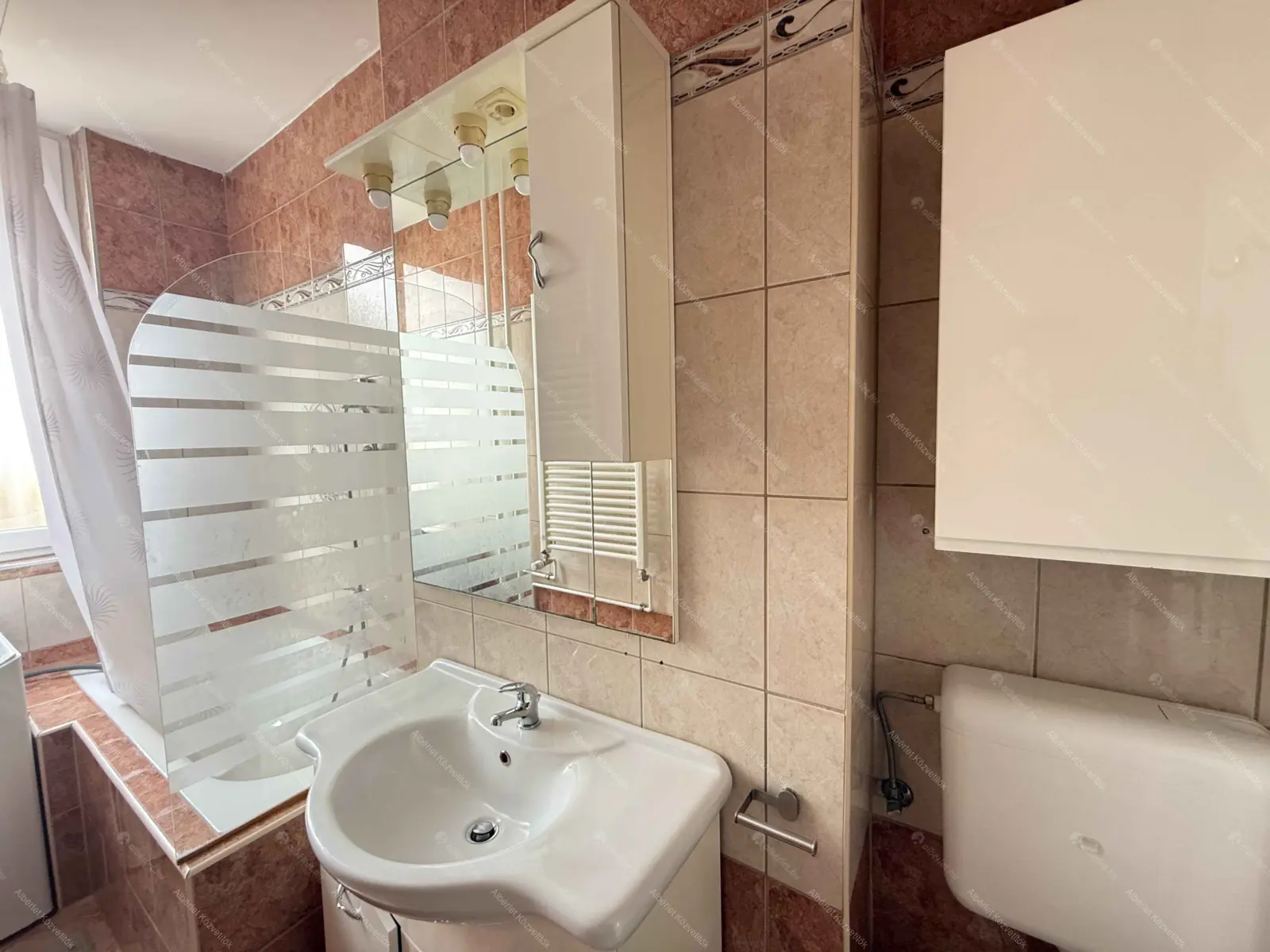 Kiadó albérlet 230000 Ft/hó áron: Budapest, XXI. kerület  Templom utca. Mérete: 57 nm, 2 szobás | Alberlet.hu - 6683143