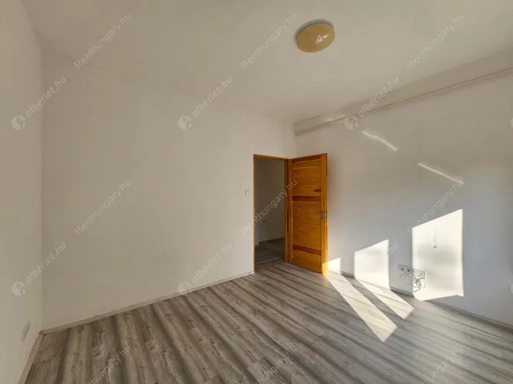 Kiadó albérlet 195000 Ft/hó áron: Budapest, XXI. kerület  Úrhajós utca. Mérete: 50 nm, 2 szobás | Alberlet.hu - 6588791