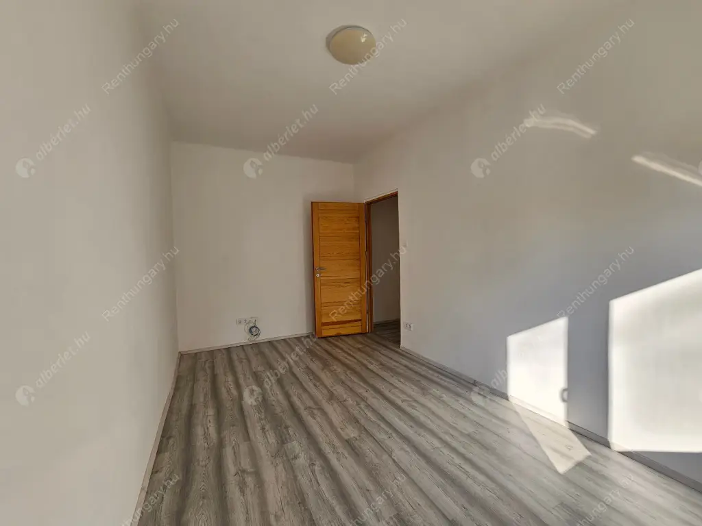 Kiadó albérlet 195000 Ft/hó áron: Budapest, XXI. kerület  Úrhajós utca. Mérete: 50 nm, 2 szobás | Alberlet.hu - 6588794