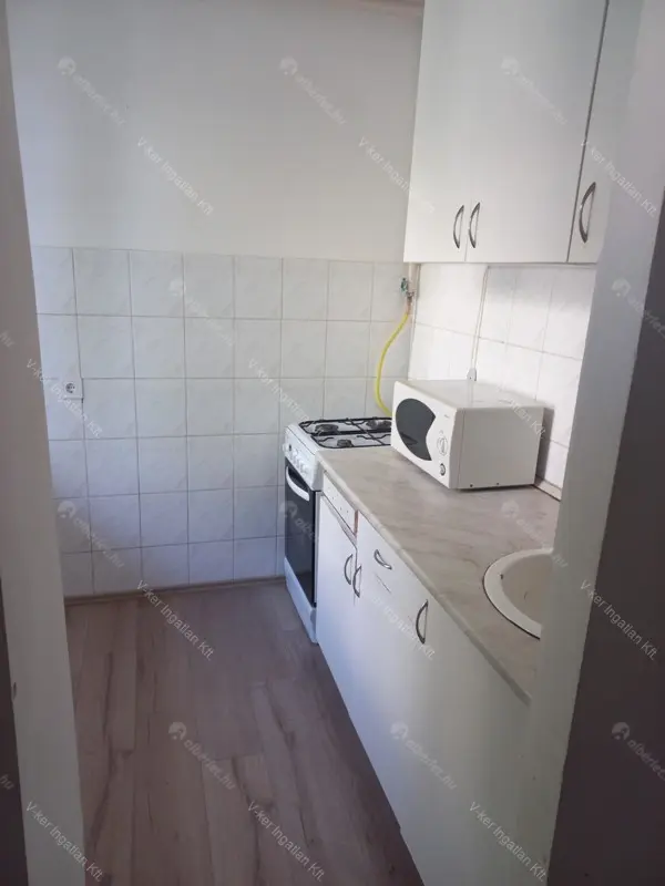 Kiadó albérlet 170000 Ft/hó áron: Budapest, XXI. kerület  Vénusz utca. Mérete: 33 nm, 1 szobás | Alberlet.hu - 6705964