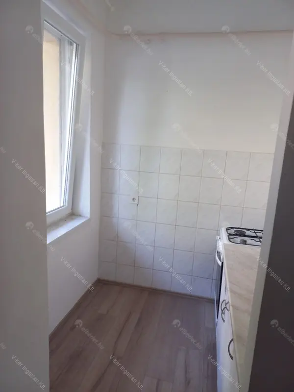 Kiadó albérlet 170000 Ft/hó áron: Budapest, XXI. kerület  Vénusz utca. Mérete: 33 nm, 1 szobás | Alberlet.hu - 6705965