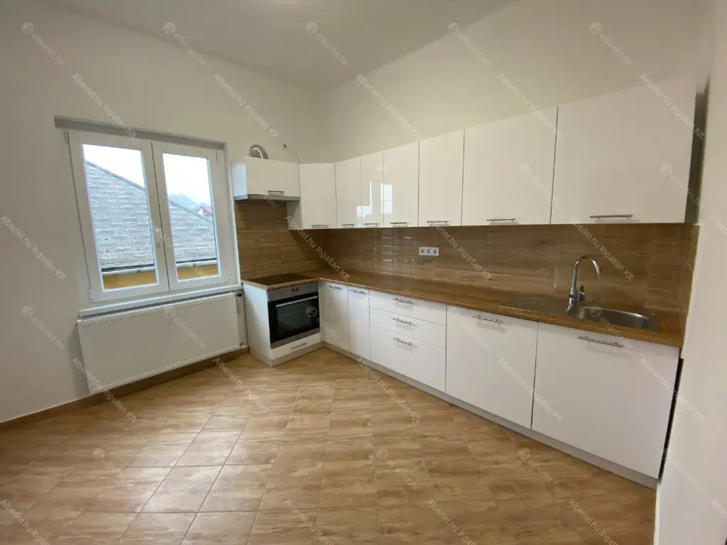 Kiadó albérlet 450000 Ft/hó áron: Budapest, XXII. kerület  Gádor utca. Mérete: 110 nm, 3 szobás | Alberlet.hu - 6660011