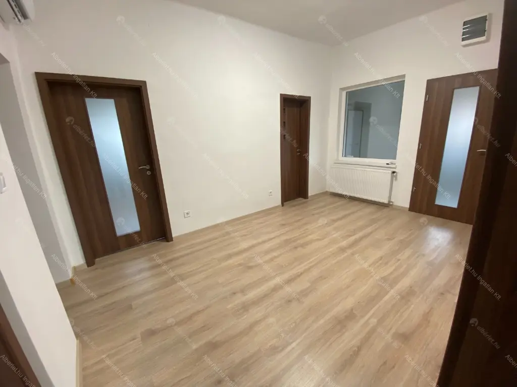 Kiadó albérlet 450000 Ft/hó áron: Budapest, XXII. kerület  Gádor utca. Mérete: 110 nm, 3 szobás | Alberlet.hu - 6660025