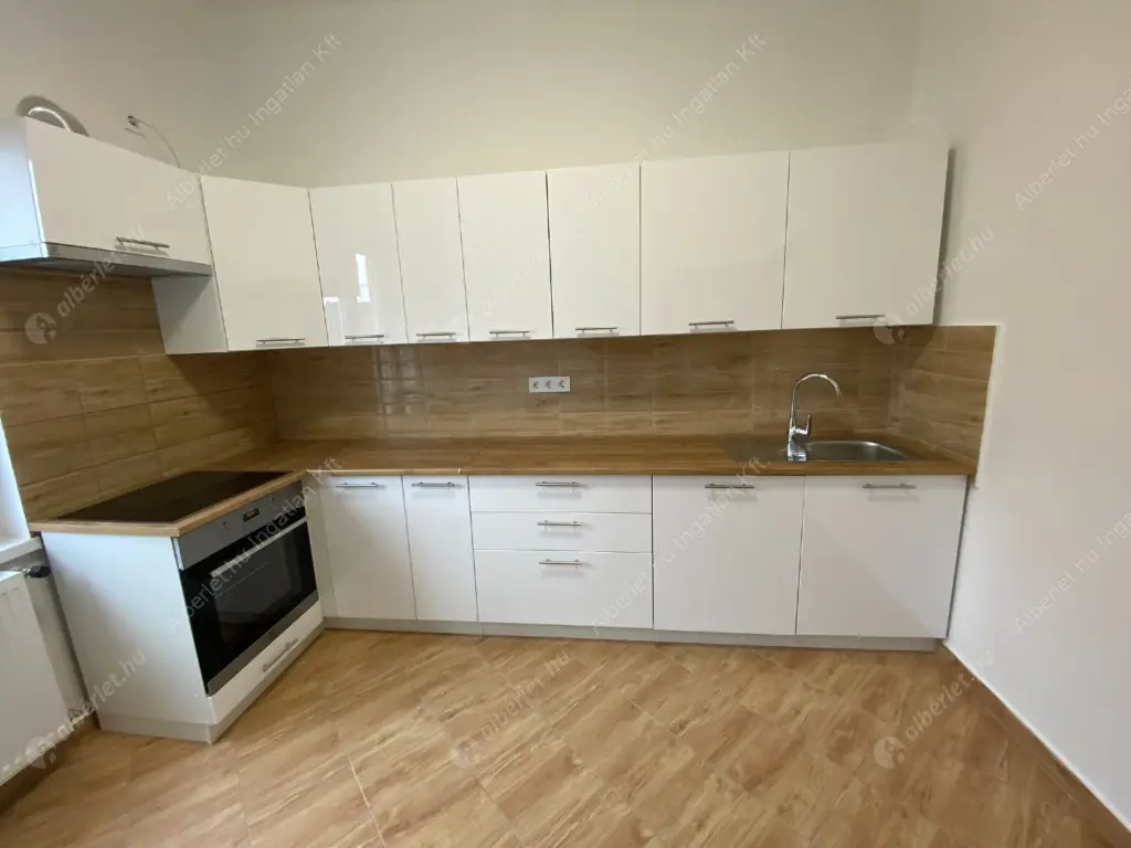 Kiadó albérlet 450000 Ft/hó áron: Budapest, XXII. kerület  Gádor utca. Mérete: 110 nm, 5 szobás | Alberlet.hu - 6635804