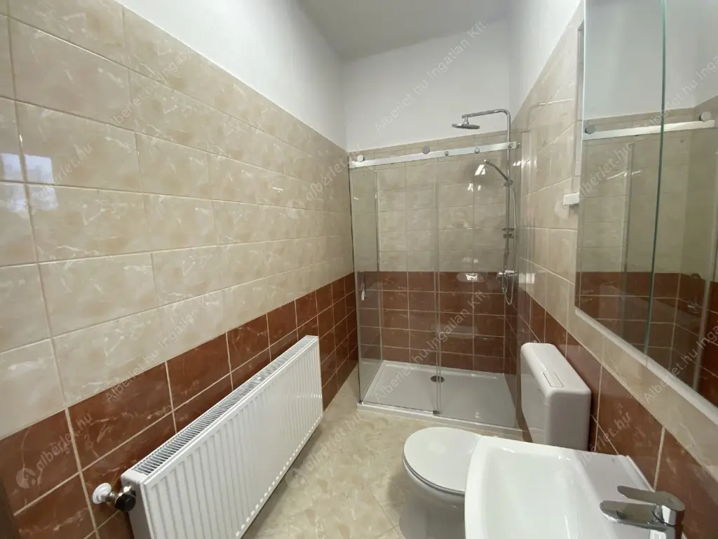 Kiadó albérlet 450000 Ft/hó áron: Budapest, XXII. kerület  Gádor utca. Mérete: 110 nm, 5 szobás | Alberlet.hu - 6635820