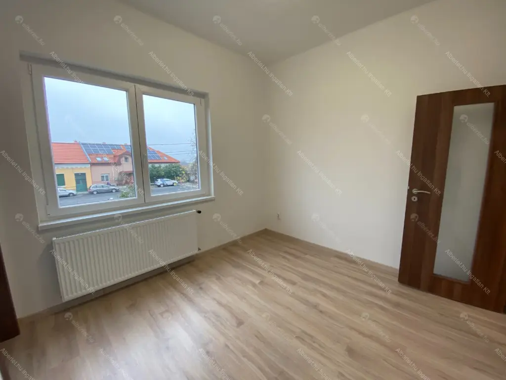 Kiadó albérlet 450000 Ft/hó áron: Budapest, XXII. kerület  Gádor utca. Mérete: 110 nm, 5 szobás | Alberlet.hu - 6650426