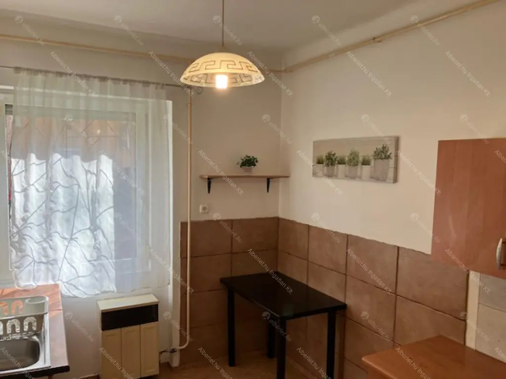 Kiadó albérlet 200000 Ft/hó áron: Budapest, XXII. kerület  Játék utca. Mérete: 34 nm, 1 szobás | Alberlet.hu - 6673998